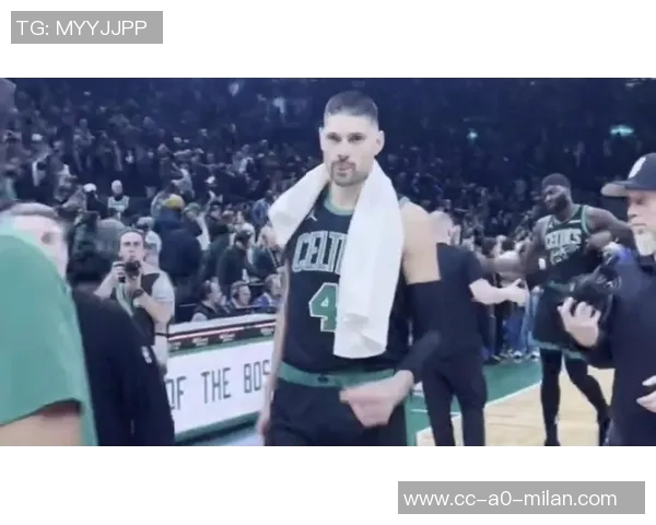 马祖拉谈武切维奇传球能力提升球队进攻多样性与错位战术效果